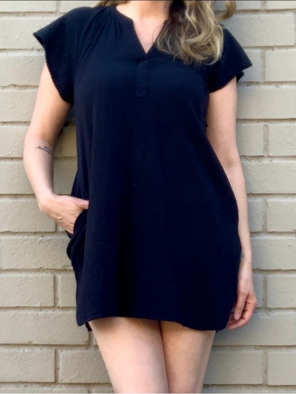 Universal Thread Black Mini Dress with Pockets - Picture 3 of 7